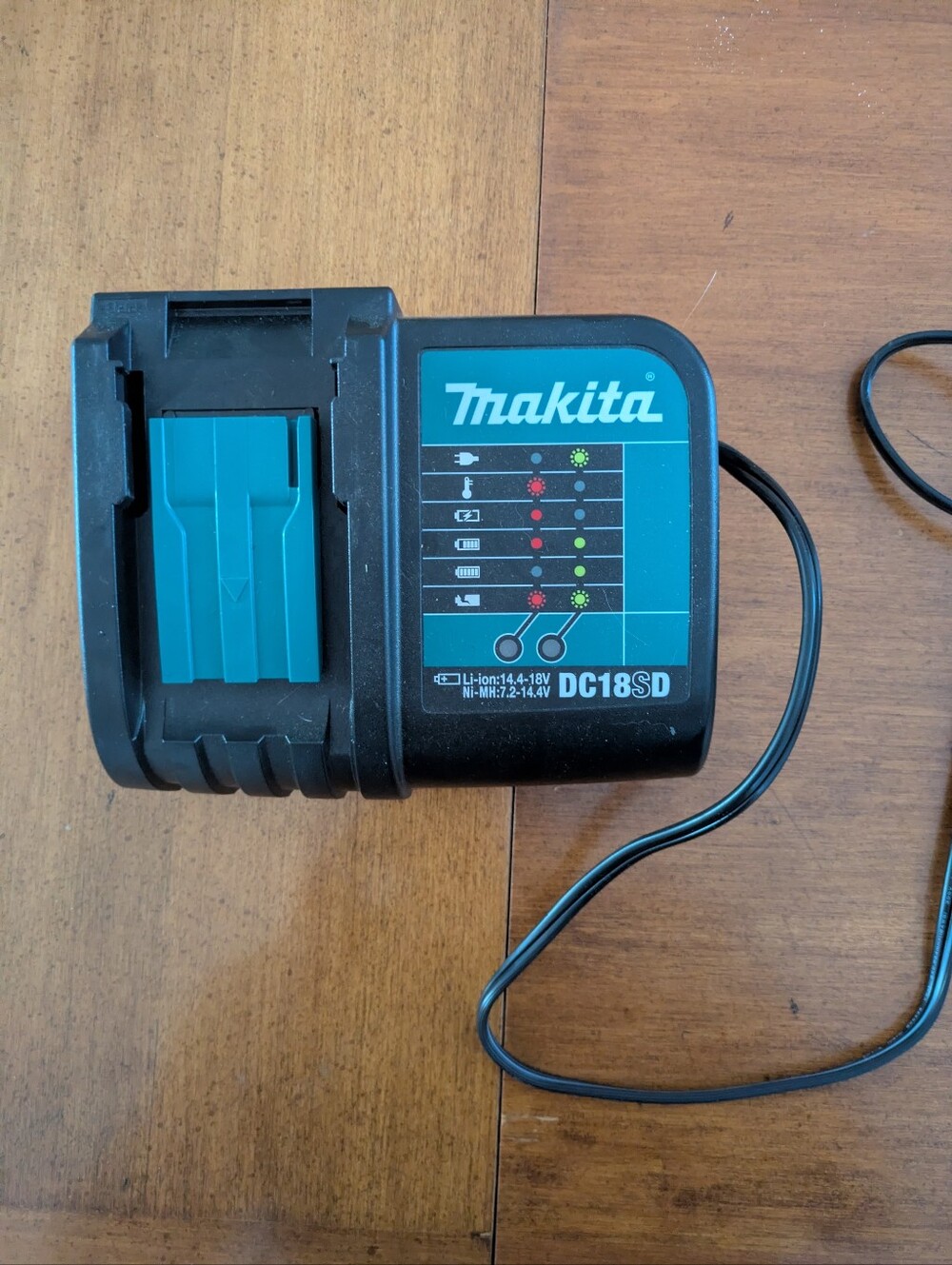 Makita 18v Charger